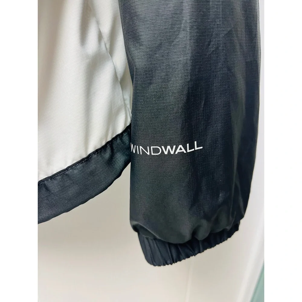 The North Face windwall windbreaker